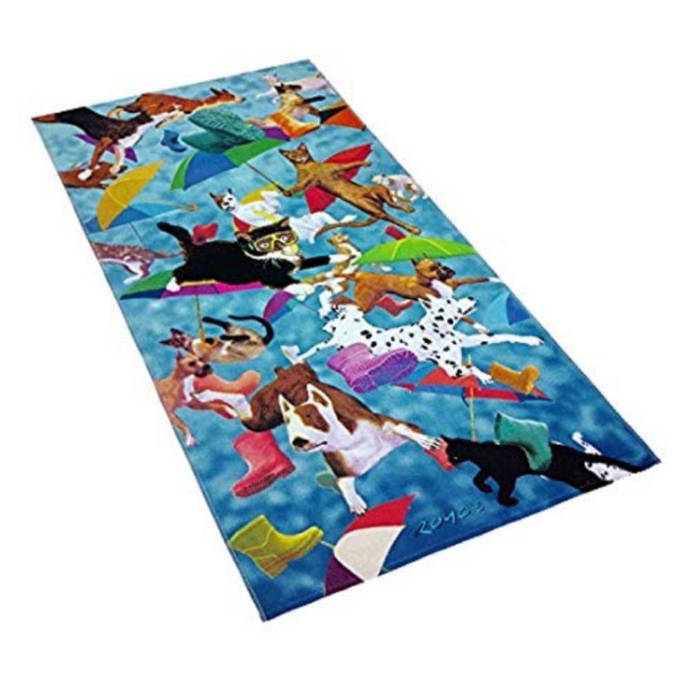 😸🐶Raining Cats & Dogs Beach Towel